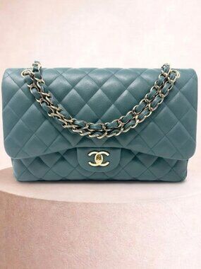Chanel Green Flap Bag Jumbo Caviar Gold Hardware